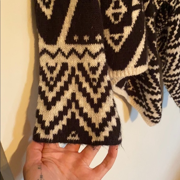 Cardigan - Picture 3 of 3